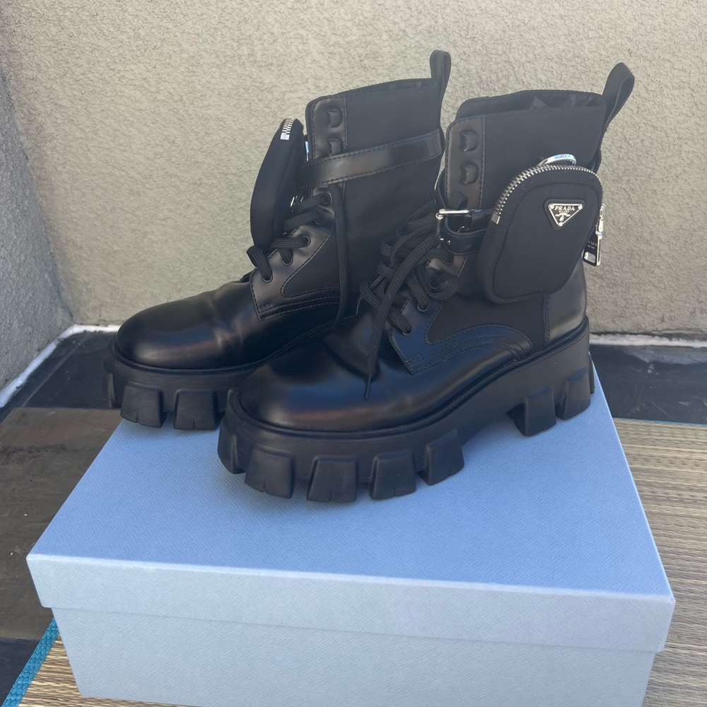 Prada Monolith Boots SIZE 9.5 EU 40